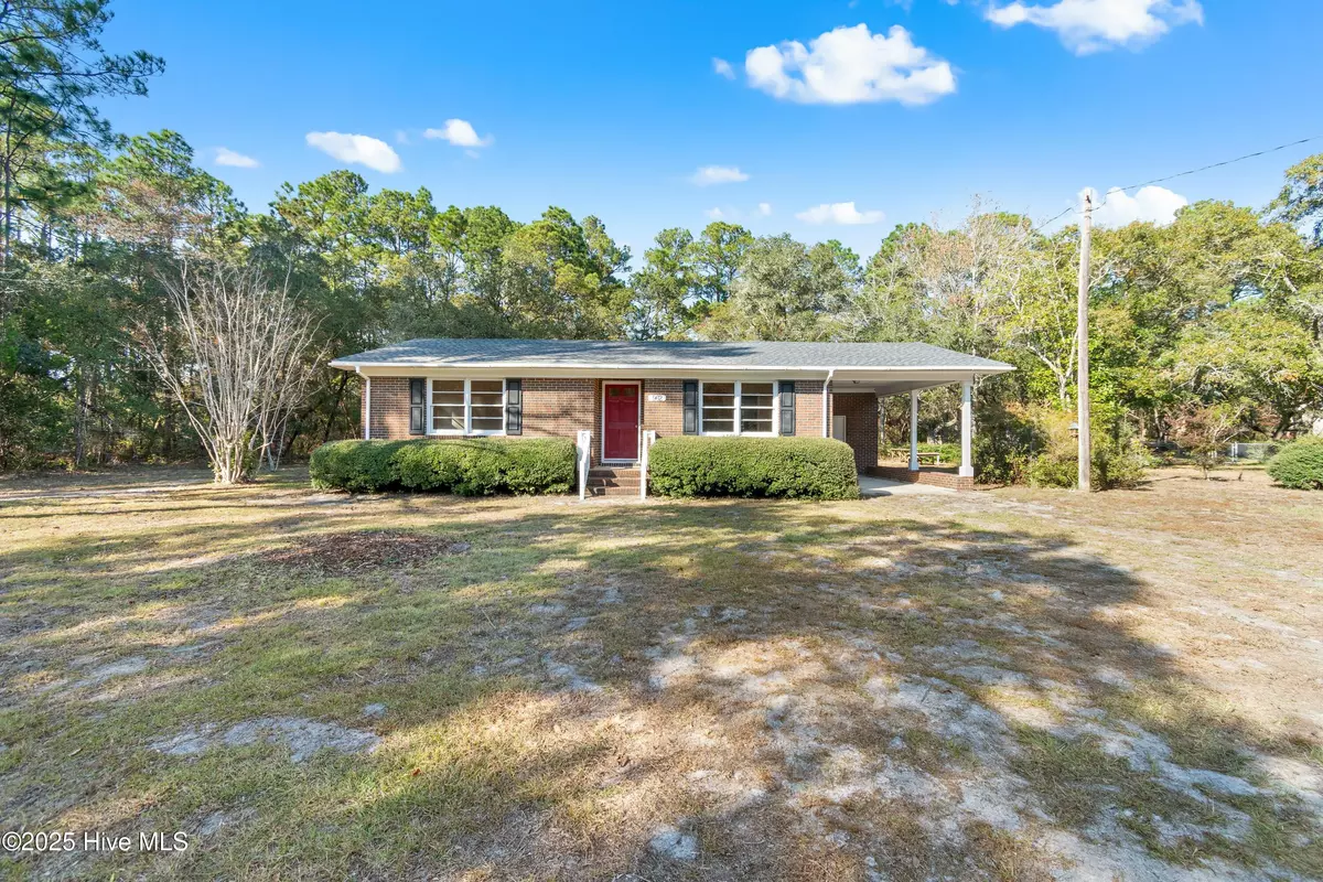 Supply, NC 28462,962 Taft RD SW