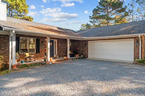 West End, NC 27376,122 Clay CIR