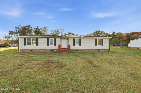 512 Timothy DR, Elizabeth City, NC 27909