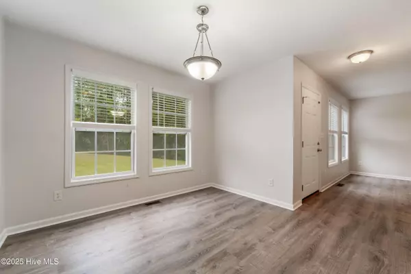 Jacksonville, NC 28540,141 Constitution AVE