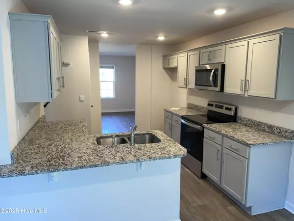 Greenville, NC 27858,4529 Sandstone DR