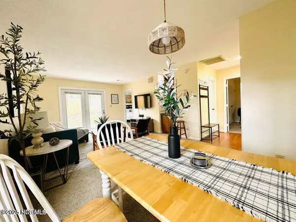 Raleigh, NC 27604,3718 Pine Knoll DR