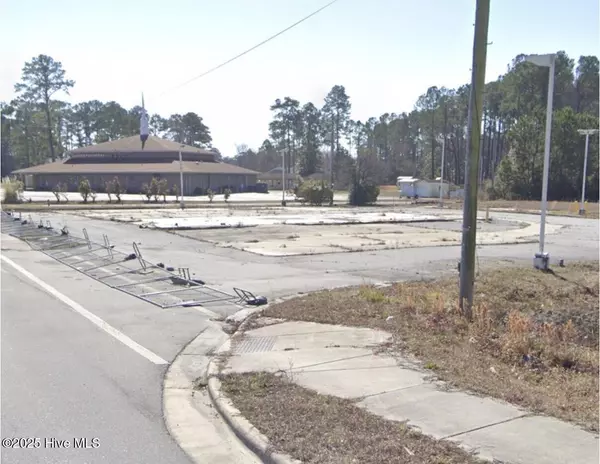 Jacksonville, NC 28546,116 Piney Green RD