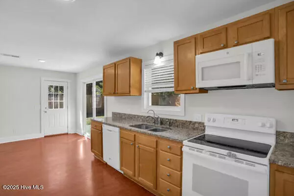 Wilmington, NC 28409,229 Bradford RD