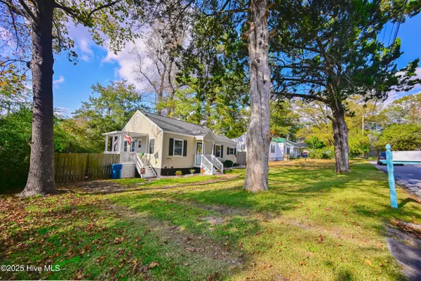 Jacksonville, NC 28540,410 Sherwood RD