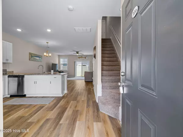 Sneads Ferry, NC 28460,306 Starfish LN