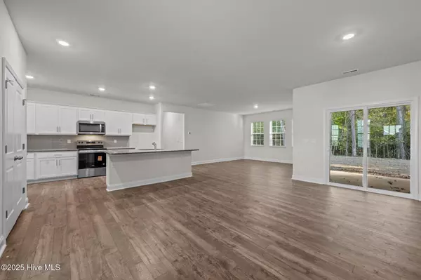 New Bern, NC 28560,219 Lake Tyler DR