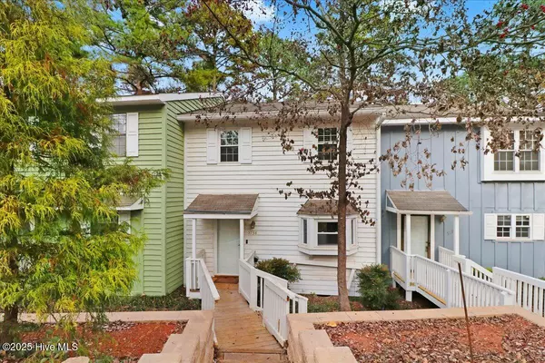 Raleigh, NC 27612,5738 Three Oaks DR