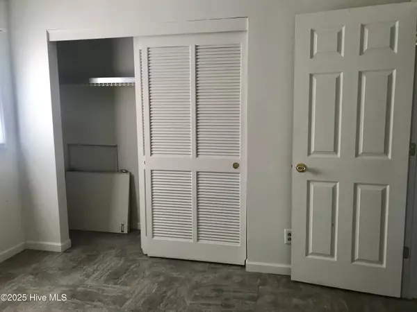 Elizabeth City, NC 27909,1108 Weeks ST #C