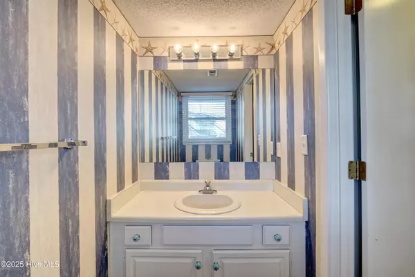 Wilmington, NC 28403,2029 Eastwood RD #Apt 116