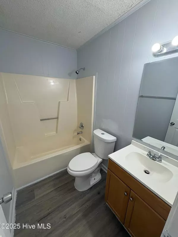 Jacksonville, NC 28540,212 Zack CIR #A