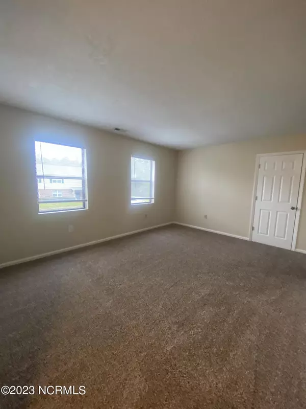 Jacksonville, NC 28540,124 Cordell DR