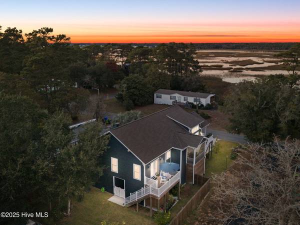 Oak Island, NC 28465,7605 E Yacht DR NE