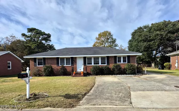 Elizabeth City, NC 27909,108 Rosedale DR