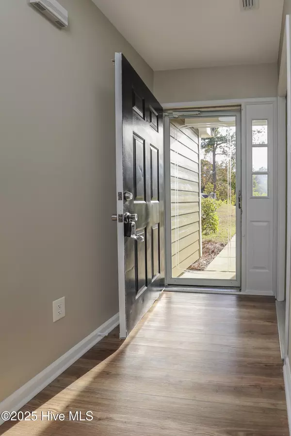 Jacksonville, NC 28546,544 Shadowridge RD