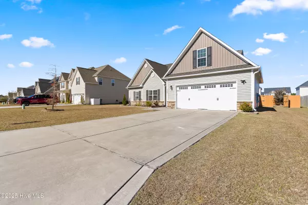 Jacksonville, NC 28546,302 Crossroads Store DR