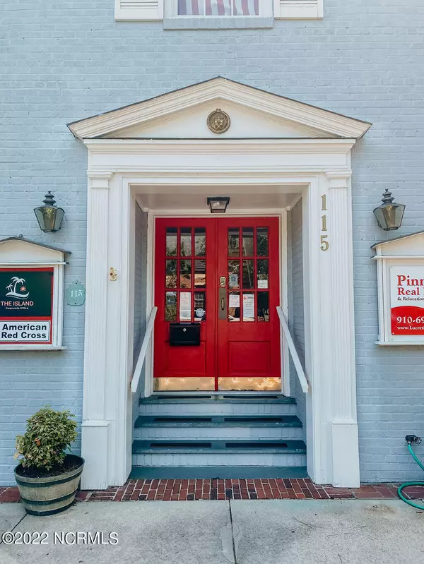 Southern Pines, NC 28387,115 E Pennsylvania AVE #Ste 13