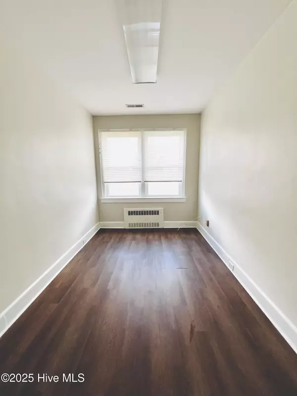 Southern Pines, NC 28387,115 E Pennsylvania AVE #Ste 13