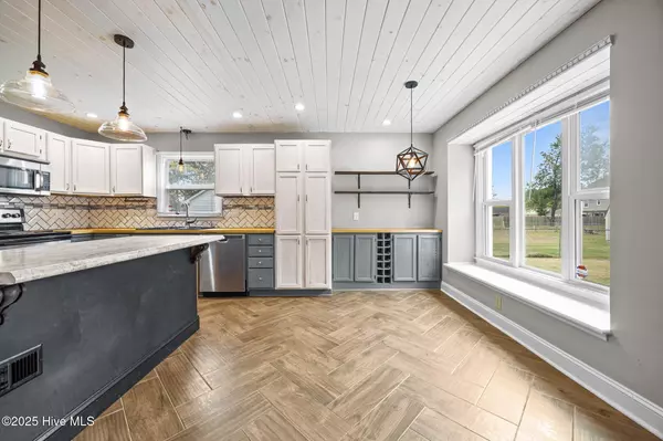 Jacksonville, NC 28546,280 Huff DR