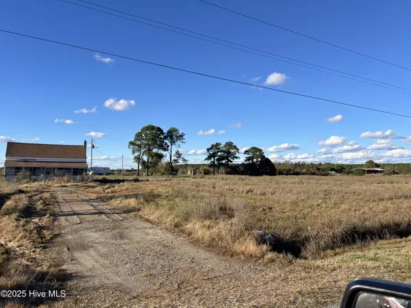 Engelhard, NC 27824,1507 White Plains RD