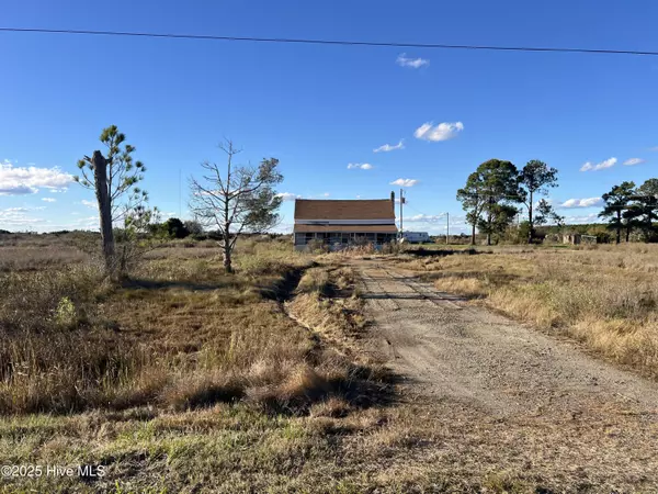 Engelhard, NC 27824,1507 White Plains RD