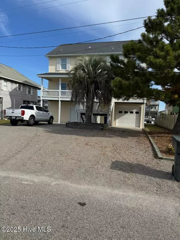 Topsail Beach, NC 28445,118 Godwin AVE