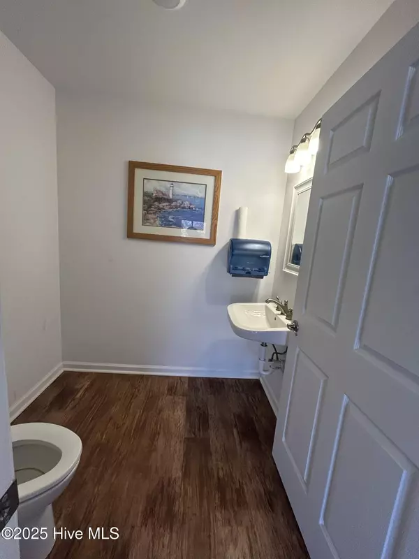 Beaufort, NC 28516,2142 Live Oak ST #A & B