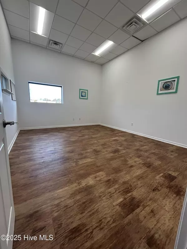 Beaufort, NC 28516,2142 Live Oak ST #A & B