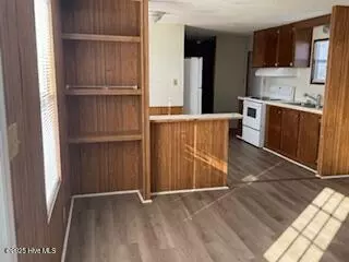 Jacksonville, NC 28540,3745 Burgaw HWY #5