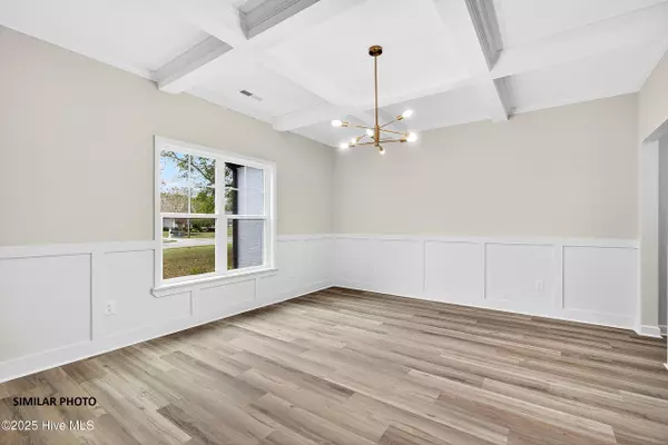 Jacksonville, NC 28546,910 Montague CT