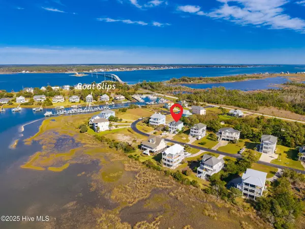 Harkers Island, NC 28531,119 Pintail LN
