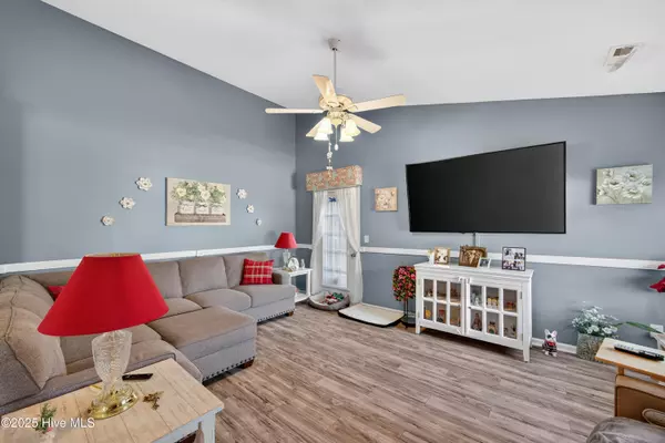 Wilmington, NC 28409,1220 Lacewood CT