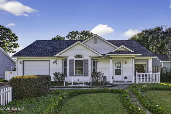 1220 Lacewood CT, Wilmington, NC 28409