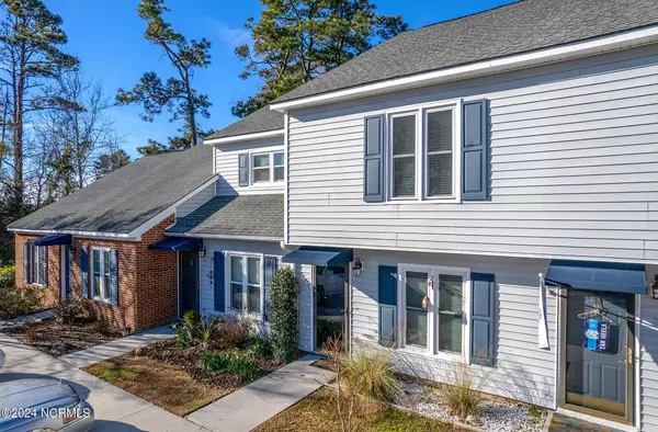 106 Crystal Pines CT #106, Beaufort, NC 28516