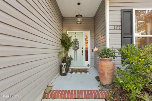 Rocky Point, NC 28457,135 Stones Throw CT