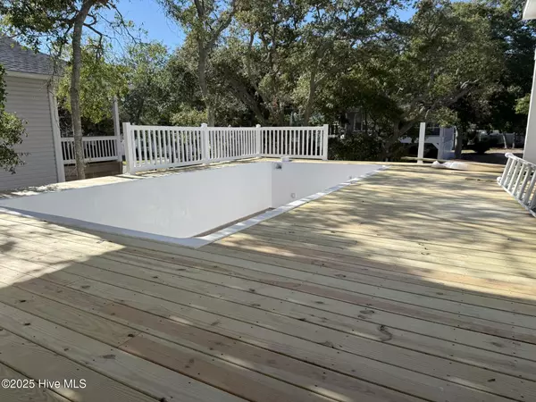 Oak Island, NC 28465,100 SE 43rd ST
