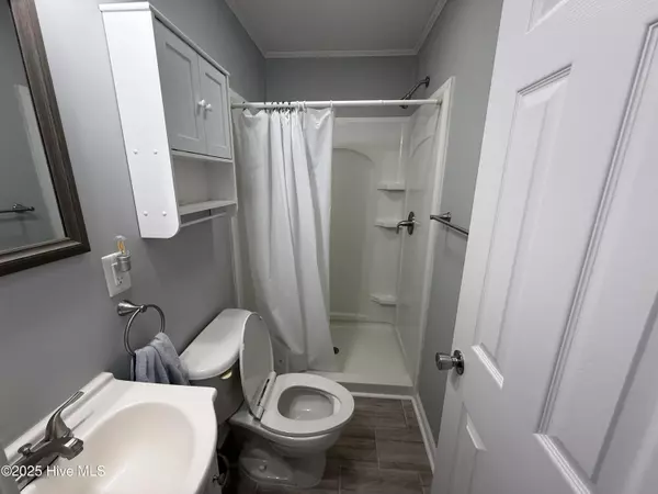 Pinetops, NC 27864,307 E Irwin ST