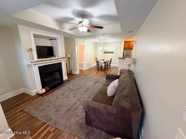 Greenville, NC 27858,1904 Covengton WAY #203