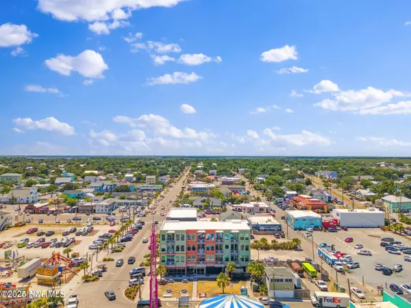 Carolina Beach, NC 28428,102 Cape Fear BLVD #Unit 204