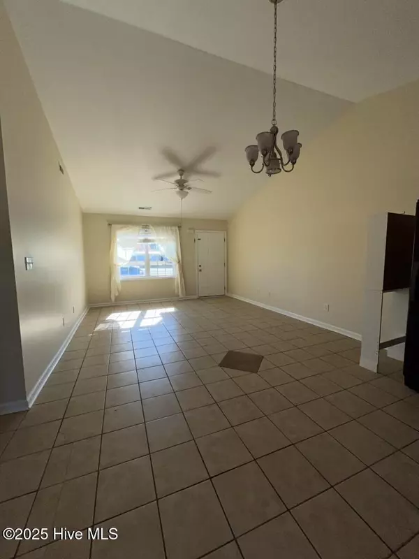 Sneads Ferry, NC 28460,106 Laib LN #2