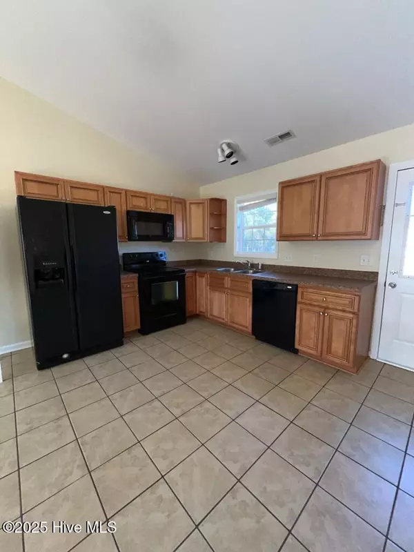 Sneads Ferry, NC 28460,106 Laib LN #2