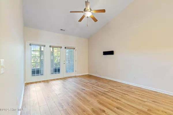 Wilmington, NC 28412,613 Saint Vincent DR