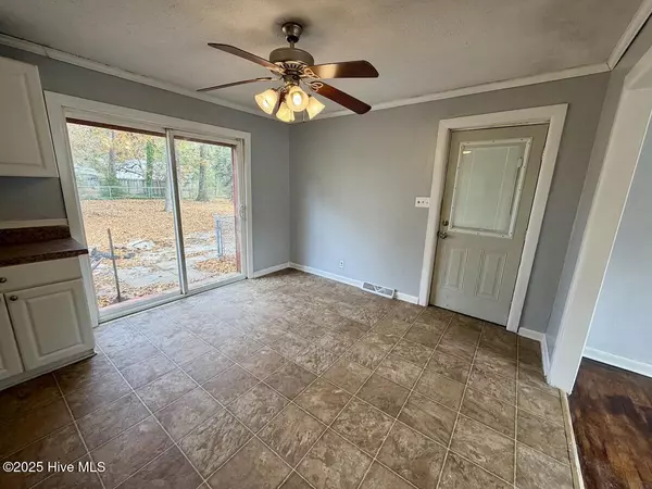 Goldsboro, NC 27534,307 W New Hope RD