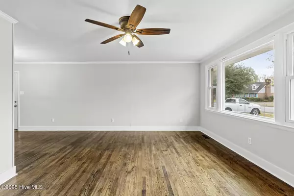 Jacksonville, NC 28540,706 Doris AVE