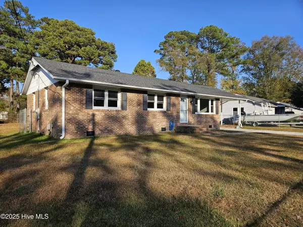 706 Doris AVE, Jacksonville, NC 28540