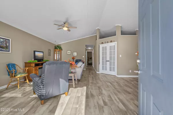 Calabash, NC 28467,482 Pepper Breeze AVE SW