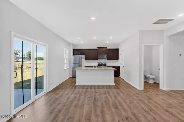 Ayden, NC 28513,4444 Marthas Village LN