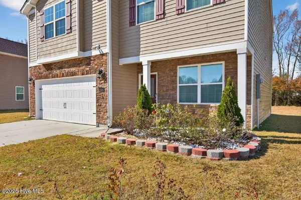 Ayden, NC 28513,4444 Marthas Village LN