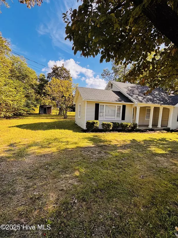 Laurinburg, NC 28352,603 Lees Mill RD