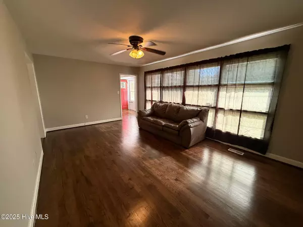 Midway Park, NC 28544,1155 Lake Cole RD